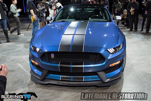 2016 Mustang Shelby GT350R Specs & Pictures - 2016 shelby gt350r hood